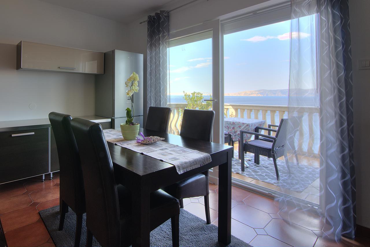 Apartments Lola เซนญ์ ภายนอก รูปภาพ
