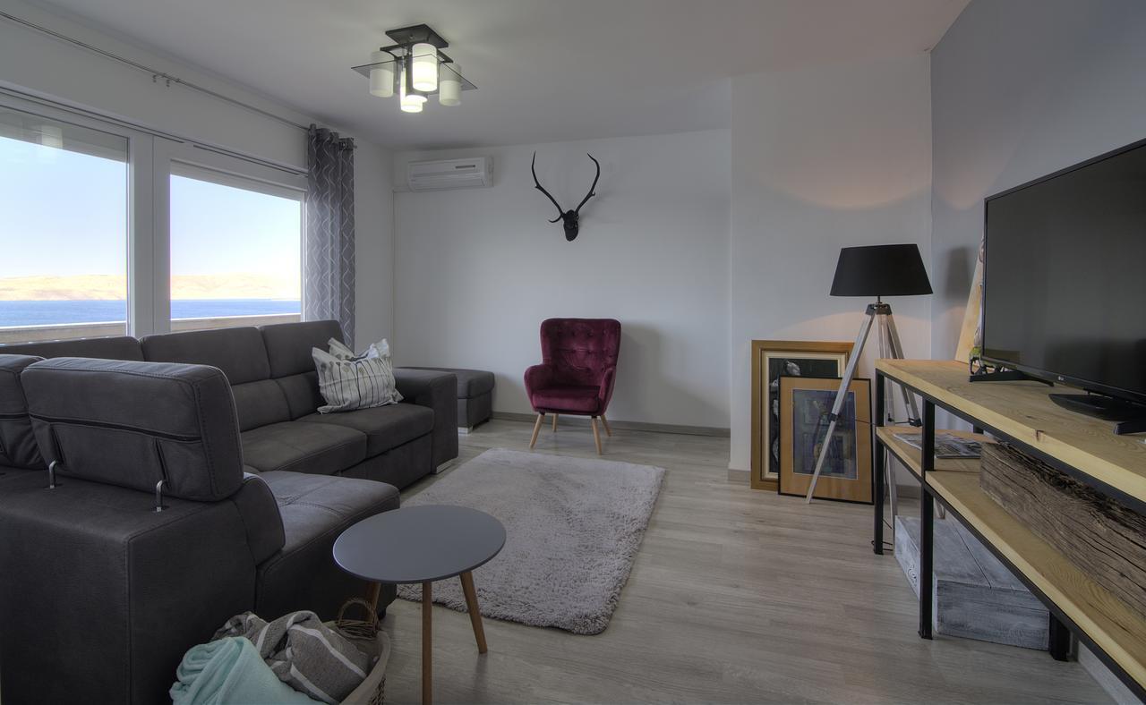 Apartments Lola เซนญ์ ภายนอก รูปภาพ